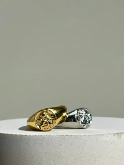 Angel Signet Ring - Gold