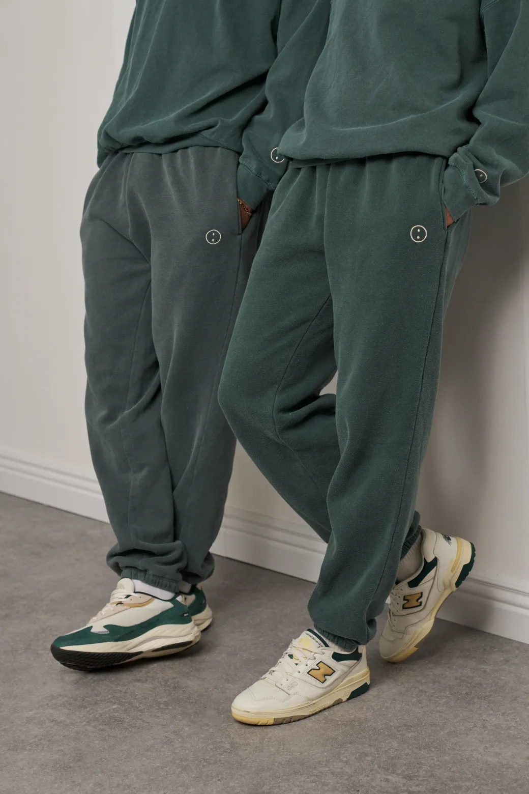 Essentials Vintage Washed Joggers - Forest