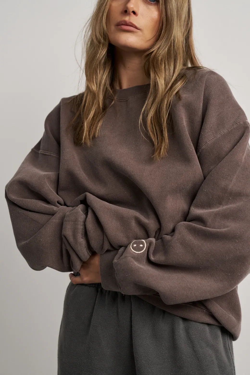 Essentials Vintage Washed Sweater & Jogger Set - Cocoa