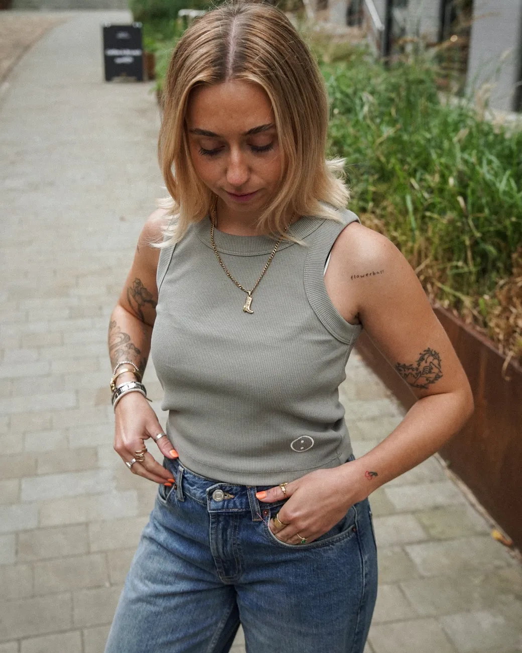 Essentials WMNS Embroidered Crop Rib Tank - Eucalyptus