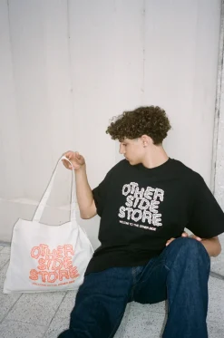 Other Side Store 'Bubble' Tee - Black