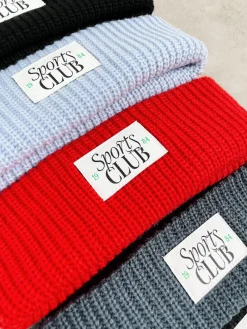 Vice 84 'Sports Club' Ribbed Beanie - Red